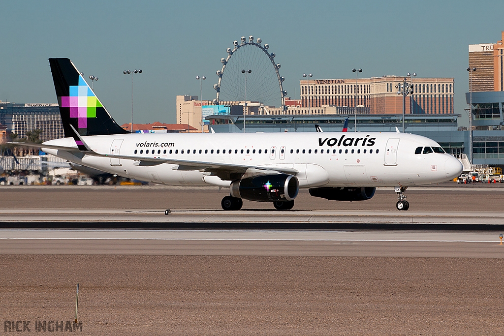 Airbus A320-233 - XA-VLK - Volaris