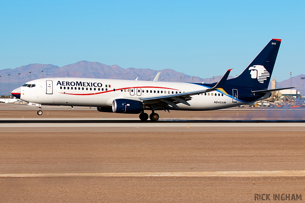 Boeing 737-852 - N845AM - AeroMexico