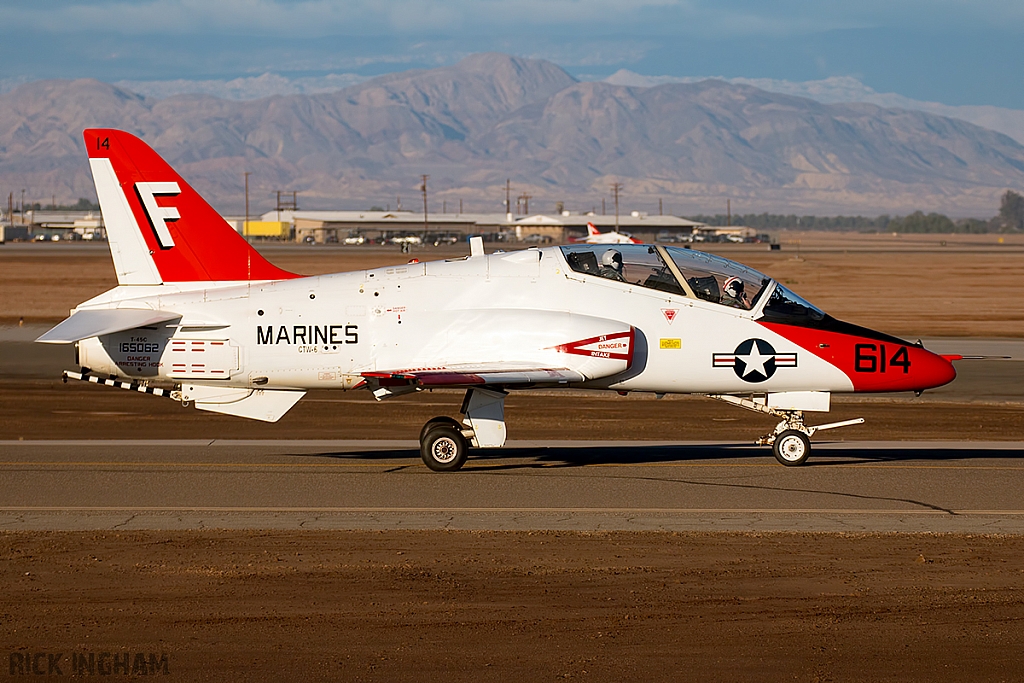 Boeing T-45C Goshawk - 165062/614 - US Navy