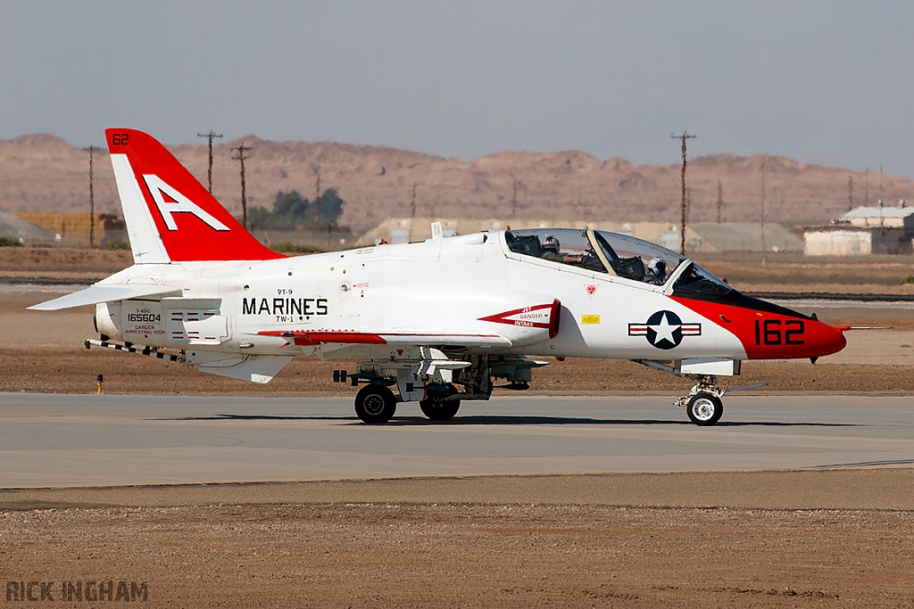 Boeing T-45C Goshawk - 165604/162 - US Navy