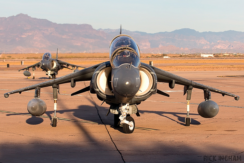 McDonnell Douglas TAV-8B Harrier II - 163858/07 - USMC