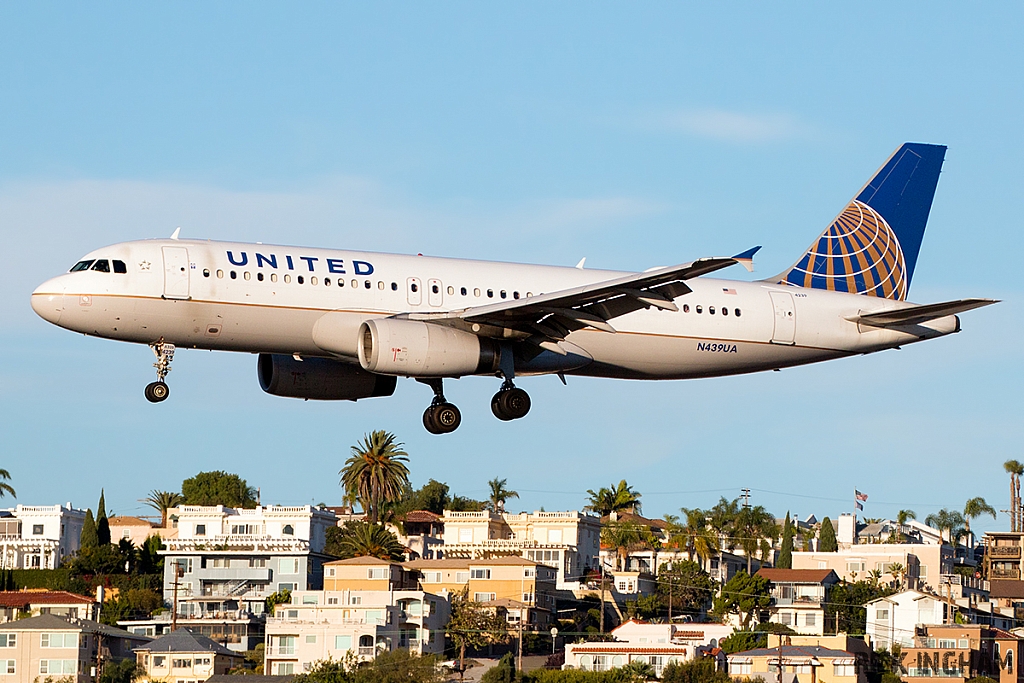 Airbus A320-232 - N439UA - United Airlines