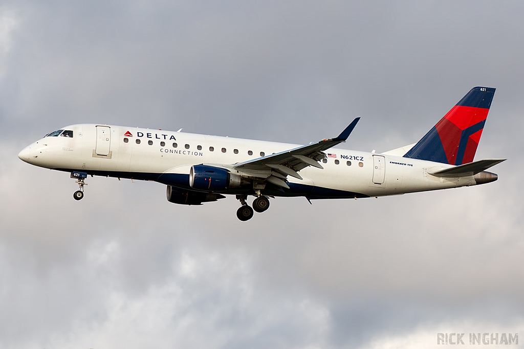 Embraer ERJ-175LR - N621CZ - Delta Connection