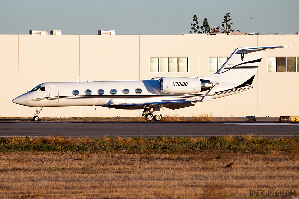 Gulfstream IV - N701DB - Dan Bilzerian's jet!