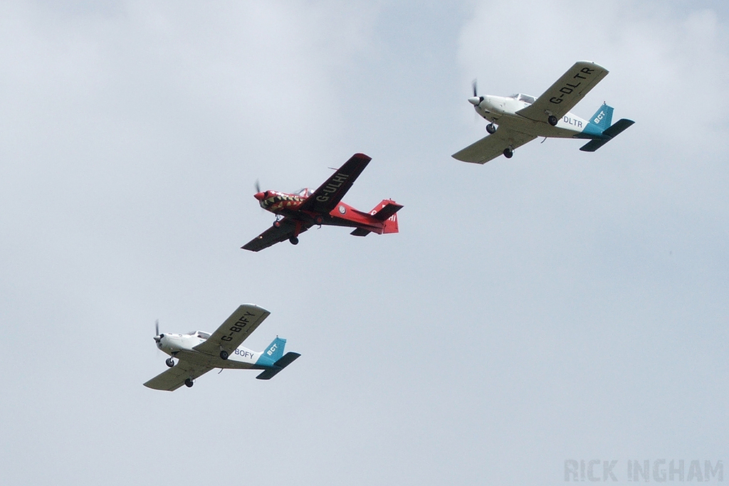 Piper PA-28 - G-BOFY + Scottish Aviation Bulldog 101 - G-ULHI - Ultimate High + Piper PA-28 - G-DLTR