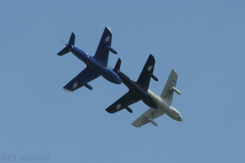 Hawker Hunter T7 - XL577/G-BXKF + WV318/G-FFOX + WV372/G-BXFI - RAF