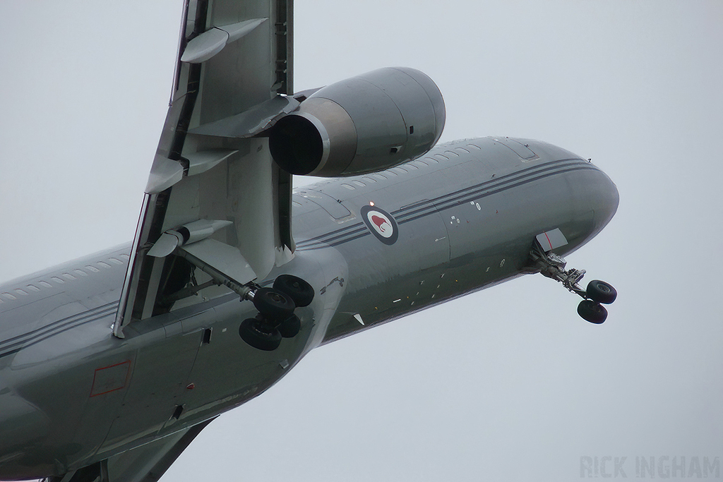 Boeing 757-2K2F - NZ7572/72 - New Zealand Air Force