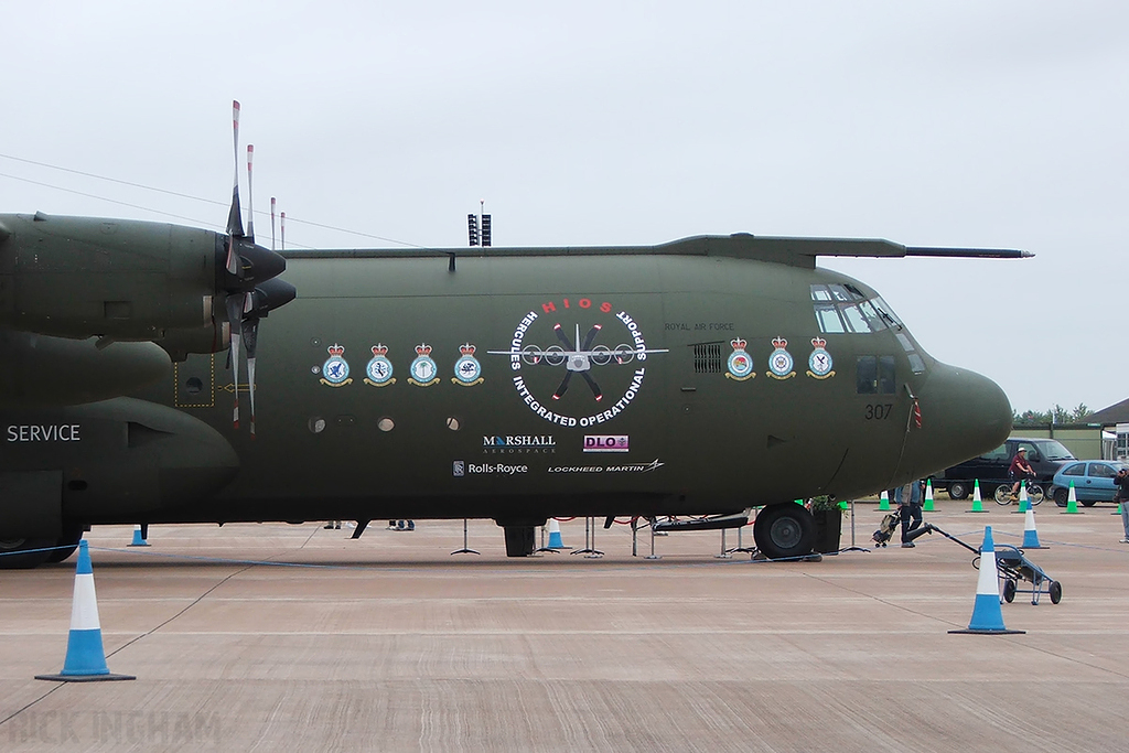 Lockheed C-130K Hercules C3 - XV307 - RAF