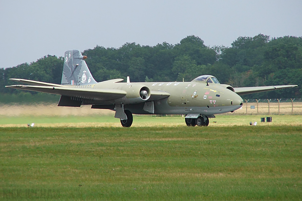 English Electric Canberra PR9 - XH134 - RAF