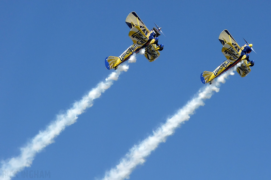 Boeing Stearman - N54922 + N5057V - Utterly Butterly Wingwalkers