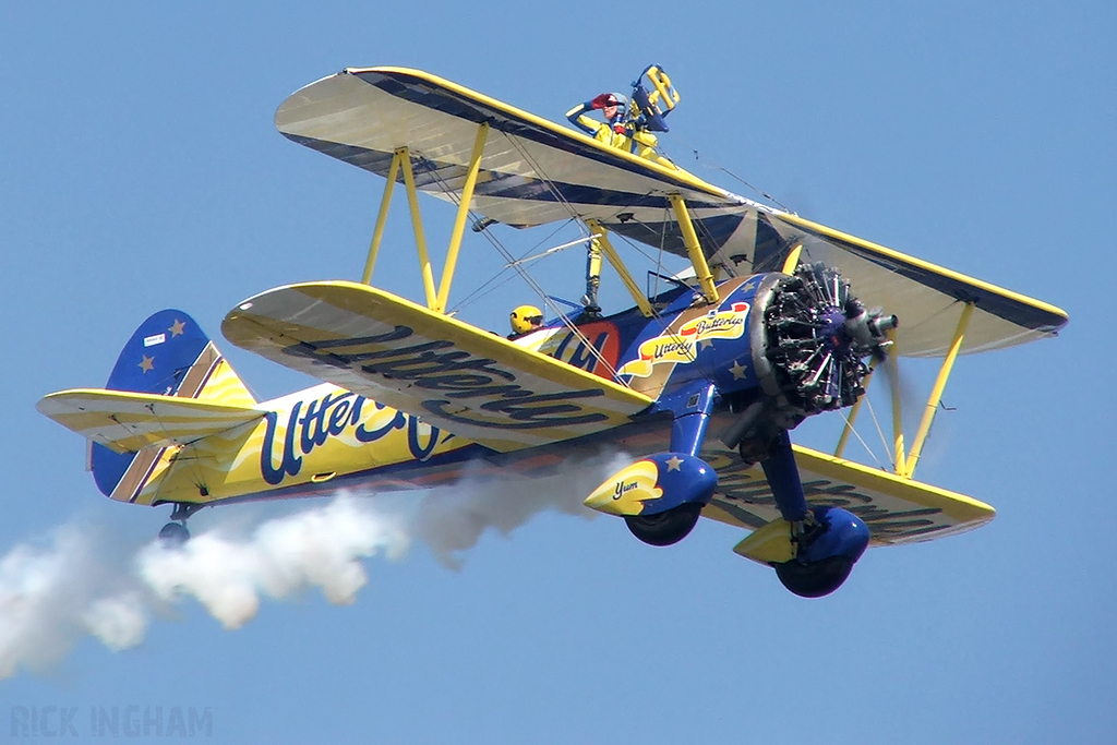 Boeing Stearman - N54922 - Utterly Butterly Wingwalkers