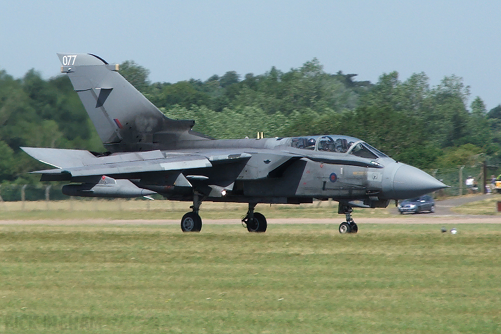 Panavia Tornado GR4 - ZD707/077 - RAF