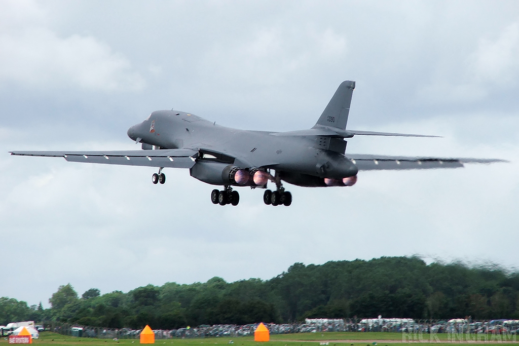 Rockwell B-1b Lancer - 85-0090 - USAF