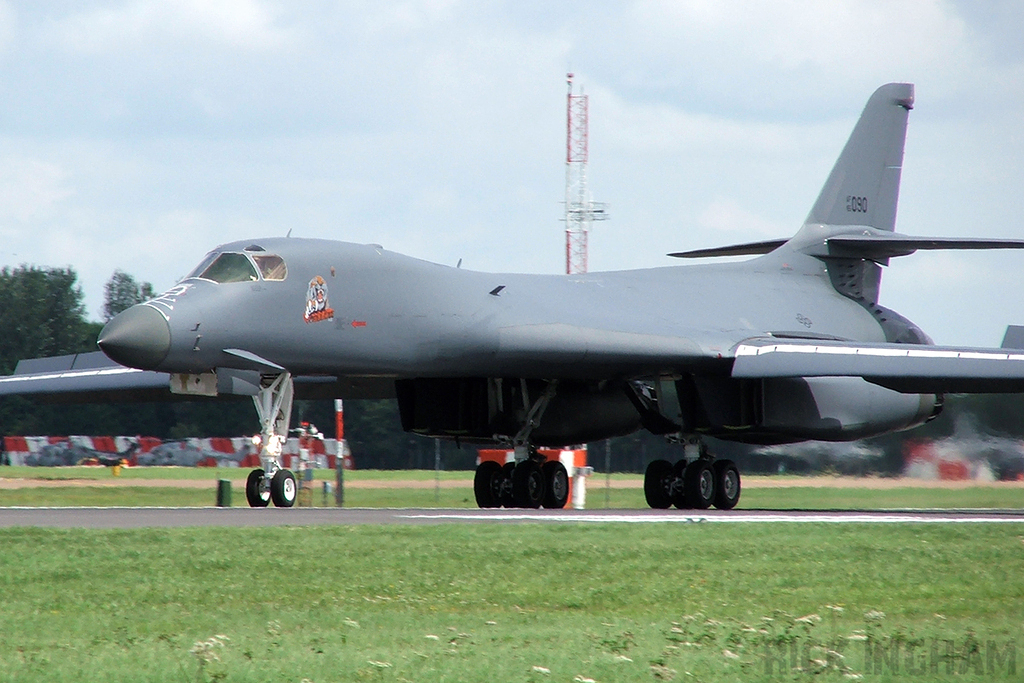 Rockwell B-1b Lancer - 85-0090 - USAF