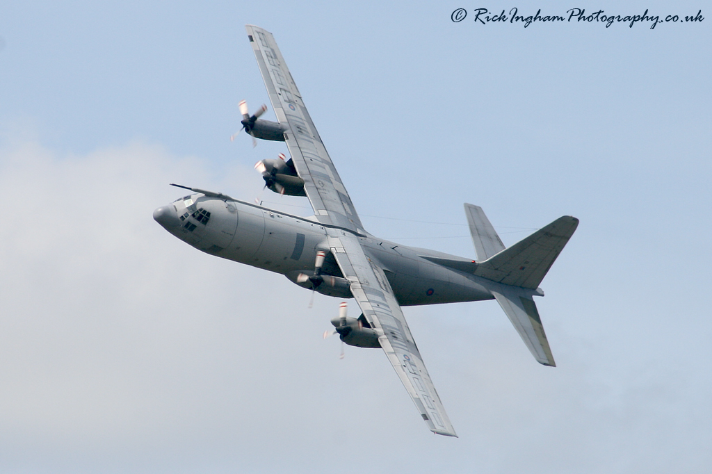 Lockheed C-130K Hercules C3 - XV301 - RAF