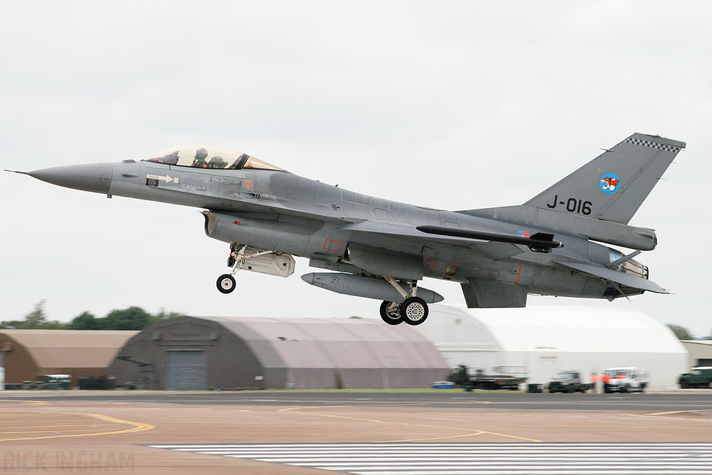 Lockheed Martin F-16AM Fighting Falcon - J-016 - RNLAF