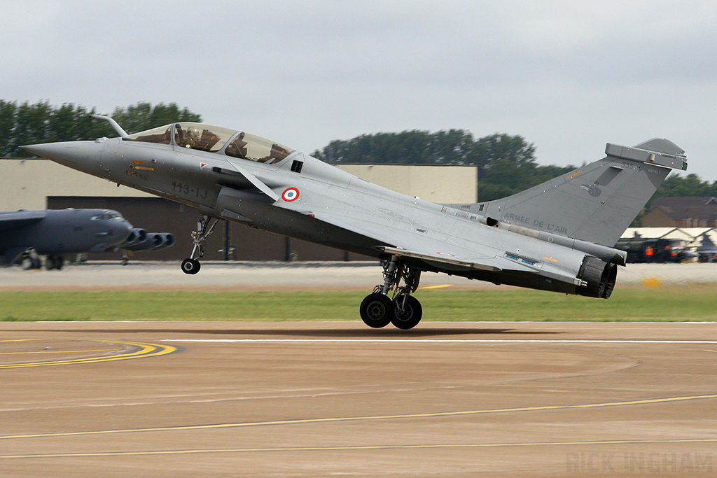 Dassault Rafale B - 335/113-IJ - French Air Force