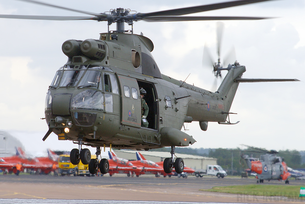 Westland Puma HC1 - XW236 - RAF