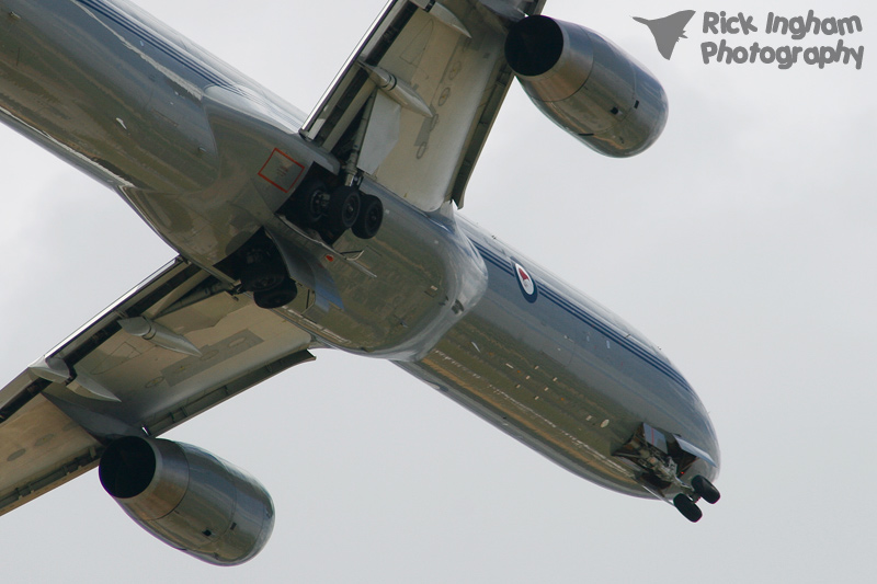 Boeing 757-2K2F - NZ7572/72 - New Zealand Air Force