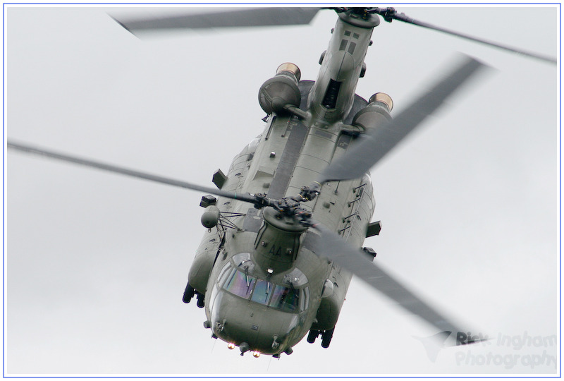 Boeing Chinook HC2 - ZA670/AA - RAF