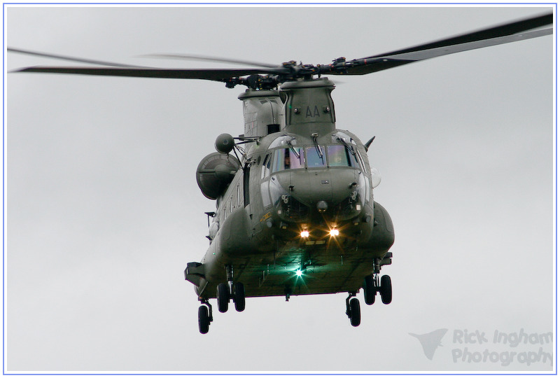 Boeing Chinook HC2 - ZA670/AA - RAF