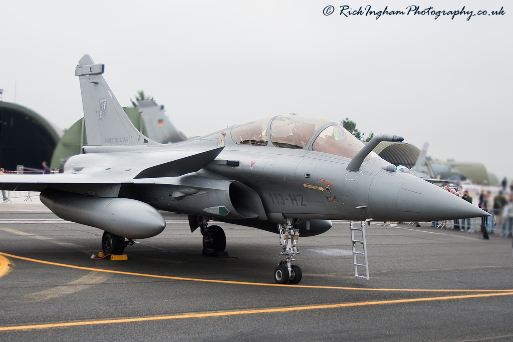 Dassault Rafale B - 327/113-HZ - French Air Force