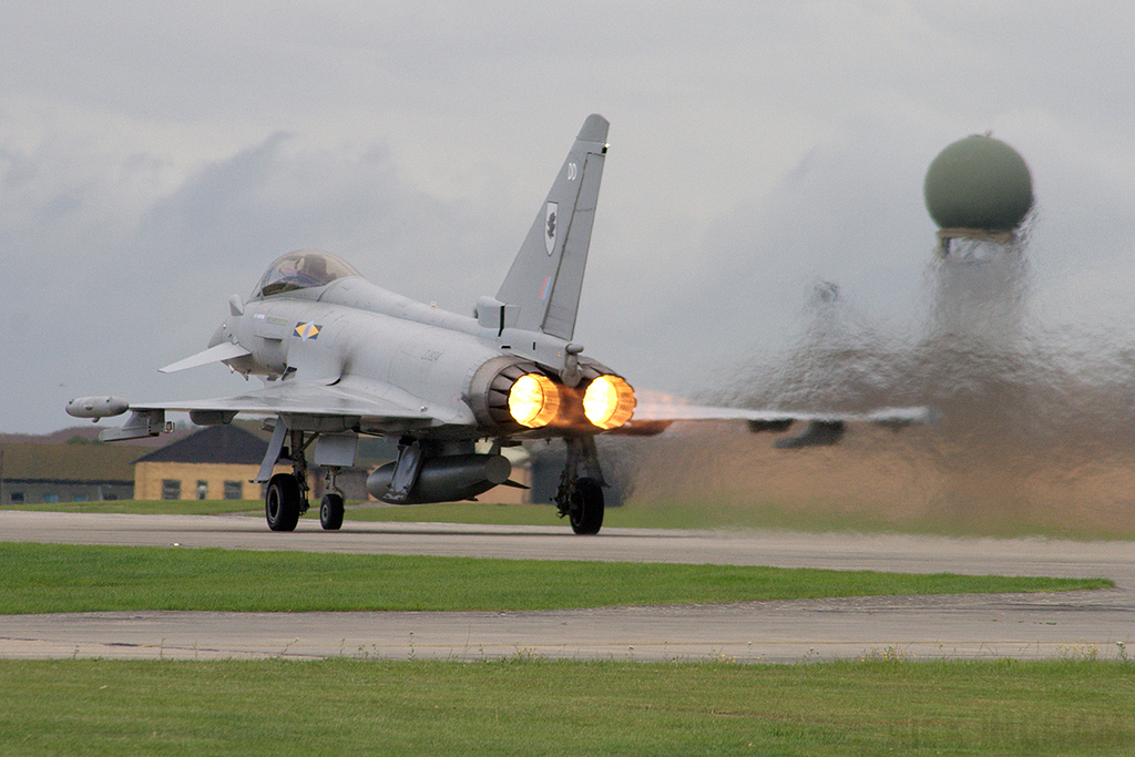 Eurofighter Typhoon F2 - ZJ924/DD - RAF