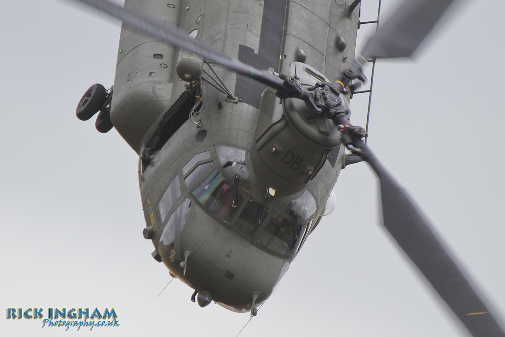 Boeing Chinook HC2 - ZD574/DB - RAF