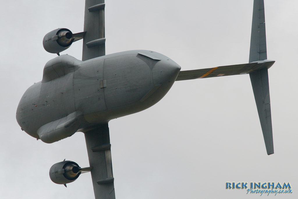 Boeing C-17A Globemaster III - 00-0172 - USAF