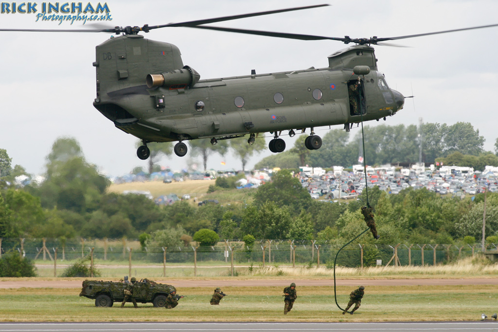 Boeing Chinook HC2 - ZD574/DB - RAF