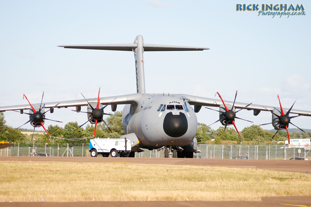 Airbus A400M - EC-402 - Airbus