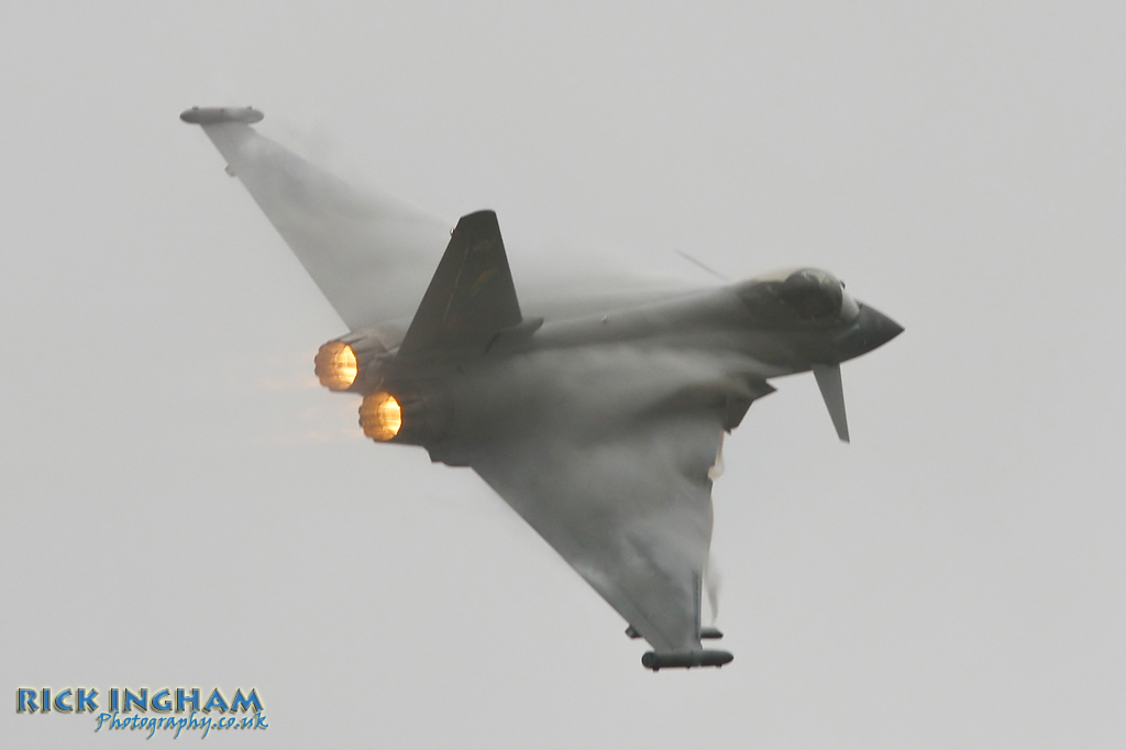Eurofighter Typhoon FGR4 - ZJ916/QO-U - RAF