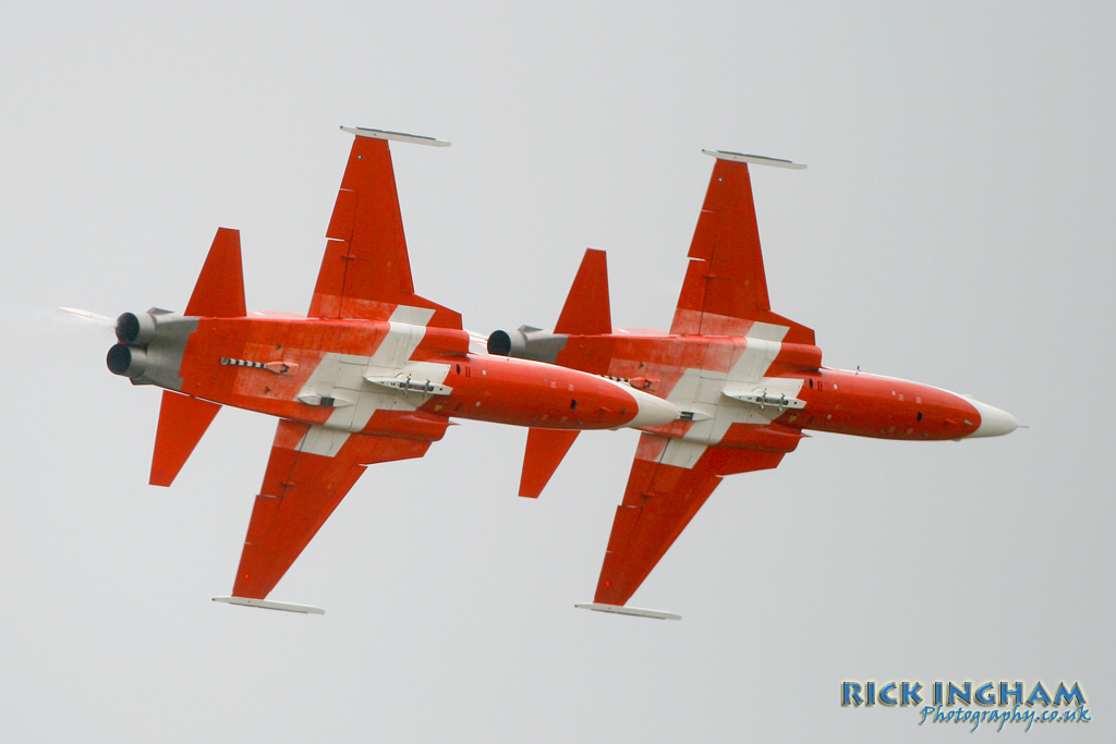 Northrop F-5E Tiger II - J-3086 + J-3088 - Patrouille Suisse