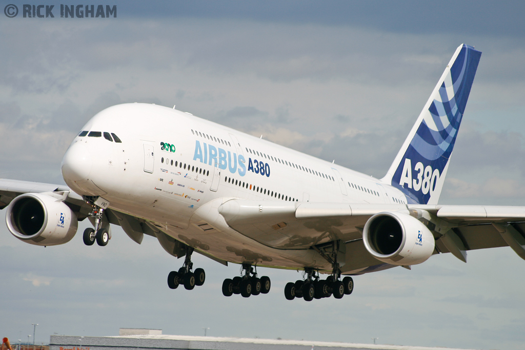 Airbus A380-861 - F-WWDD - Airbus Industrie