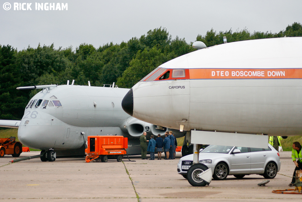 De Havilland Comet 4C - G-CPDA (XS235) 'Canopus' - Royal Aircraft Establishment