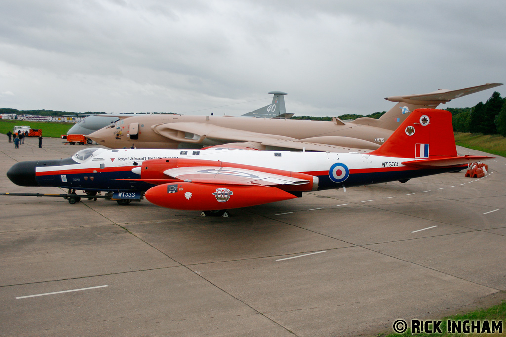 English Electric Canberra B(I)8 - WT333 - Royal Aircraft Establishment