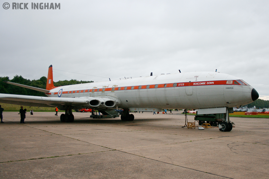 De Havilland Comet 4C - G-CPDA (XS235) 'Canopus' - Royal Aircraft Establishment