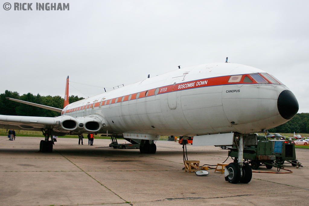 De Havilland Comet 4C - G-CPDA (XS235) 'Canopus' - Royal Aircraft Establishment