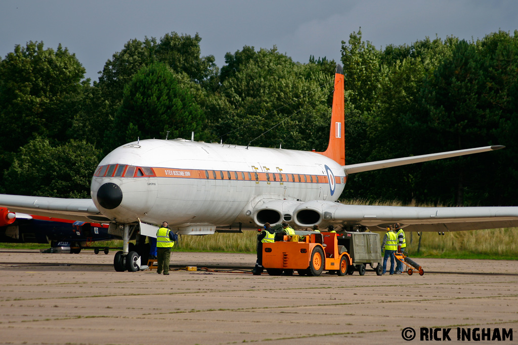 De Havilland Comet 4C - G-CPDA (XS235) 'Canopus' - Royal Aircraft Establishment