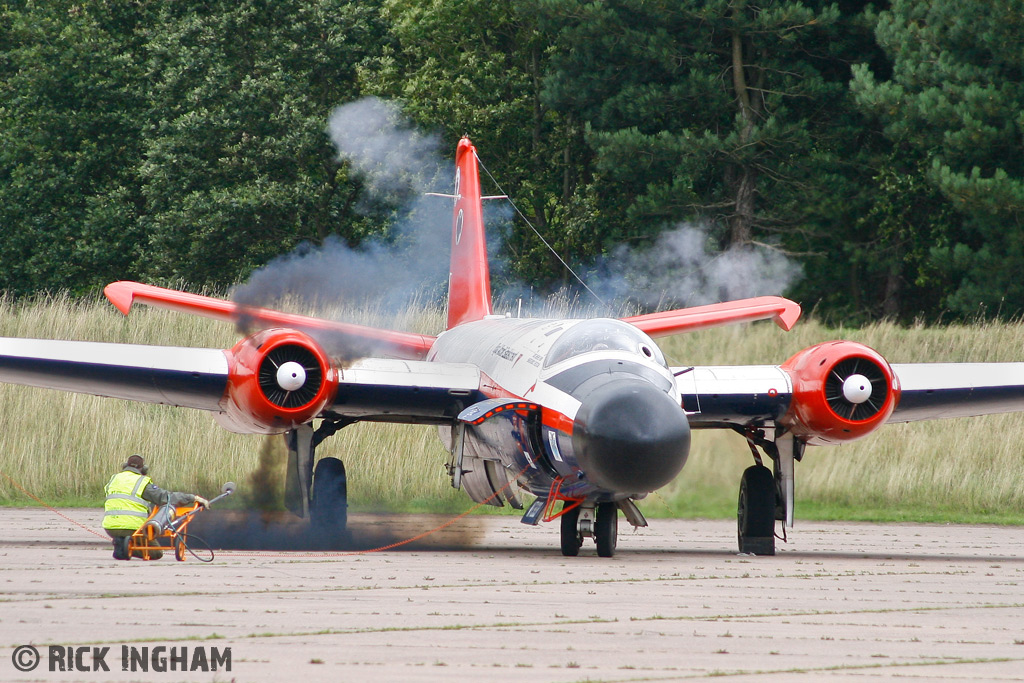 English Electric Canberra B(I)8 - WT333 - Royal Aircraft Establishment