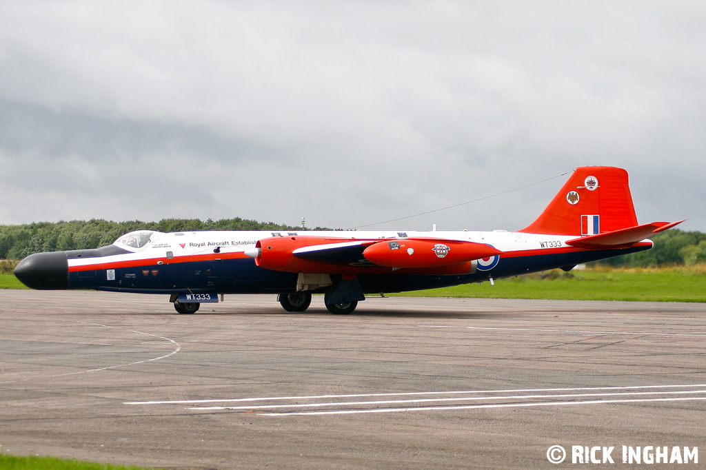 English Electric Canberra B(I)8 - WT333 - Royal Aircraft Establishment