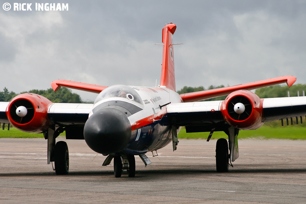 English Electric Canberra B(I)8 - WT333 - Royal Aircraft Establishment