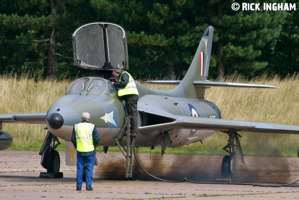 Hawker Hunter T7 - XL565 - RAF
