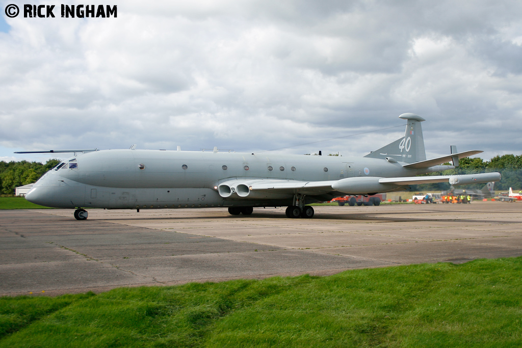 Hawker Siddeley Nimrod MR2 - XV226 - RAF