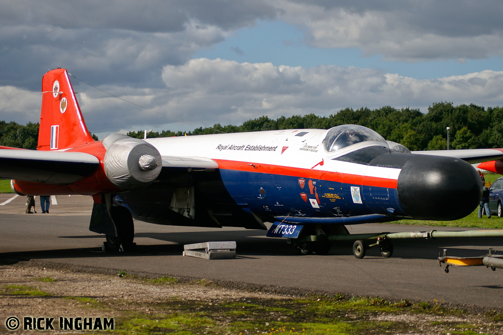 English Electric Canberra B(I)8 - WT333 - Royal Aircraft Establishment