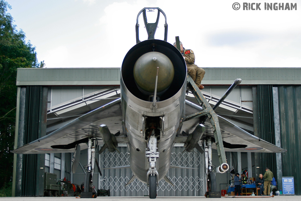 English Electric Lightning F6 - XR728 - RAF