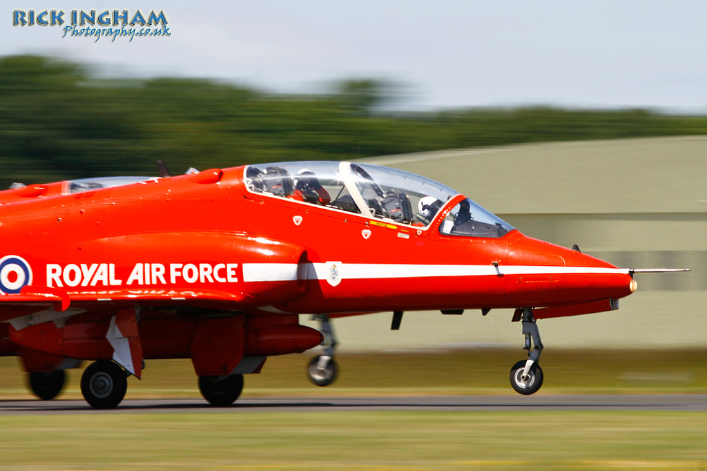 British Aerospace Hawk T1 - XX266 - RAF | The Red Arrows