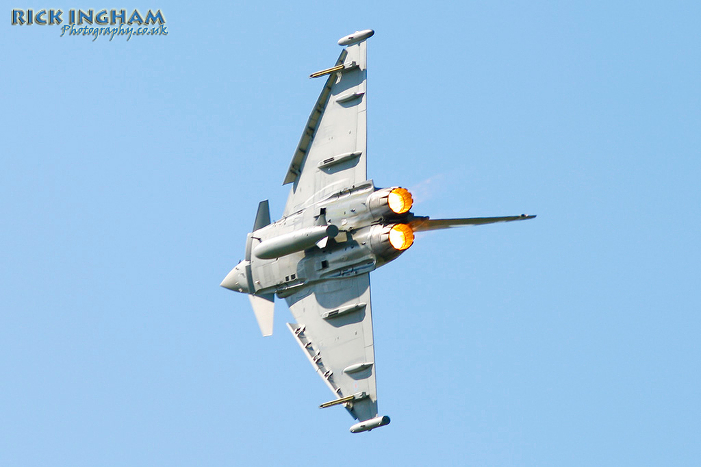 Eurofighter Typhoon FGR4 - ZJ916/QO-U - RAF