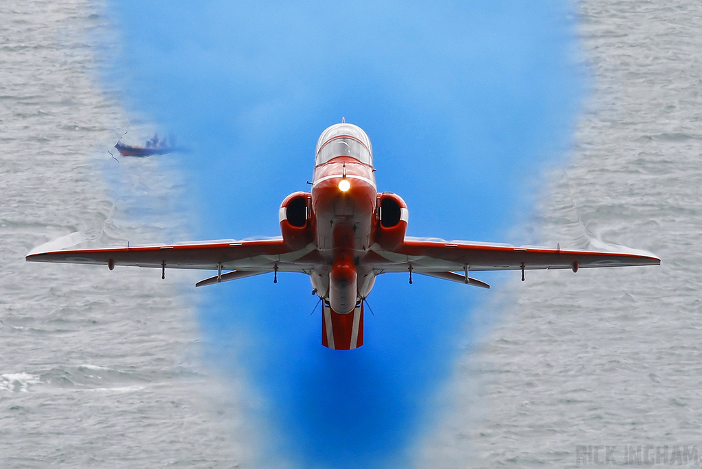 British Aerospace Hawk T1 - XX294 - RAF | The Red Arrows