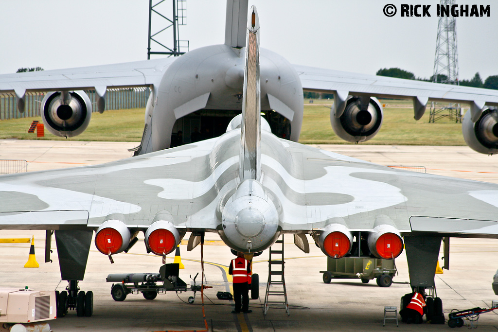 Avro Vulcan B2 - XH558/G-VLCN - RAF